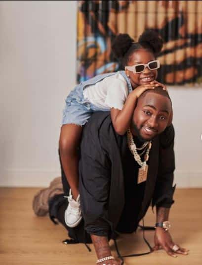 "You're being so mean, it's not nice to make videos of persons when they are sad" - Davido's daughter, Imade schools mother, Sophia Momodu (Video)